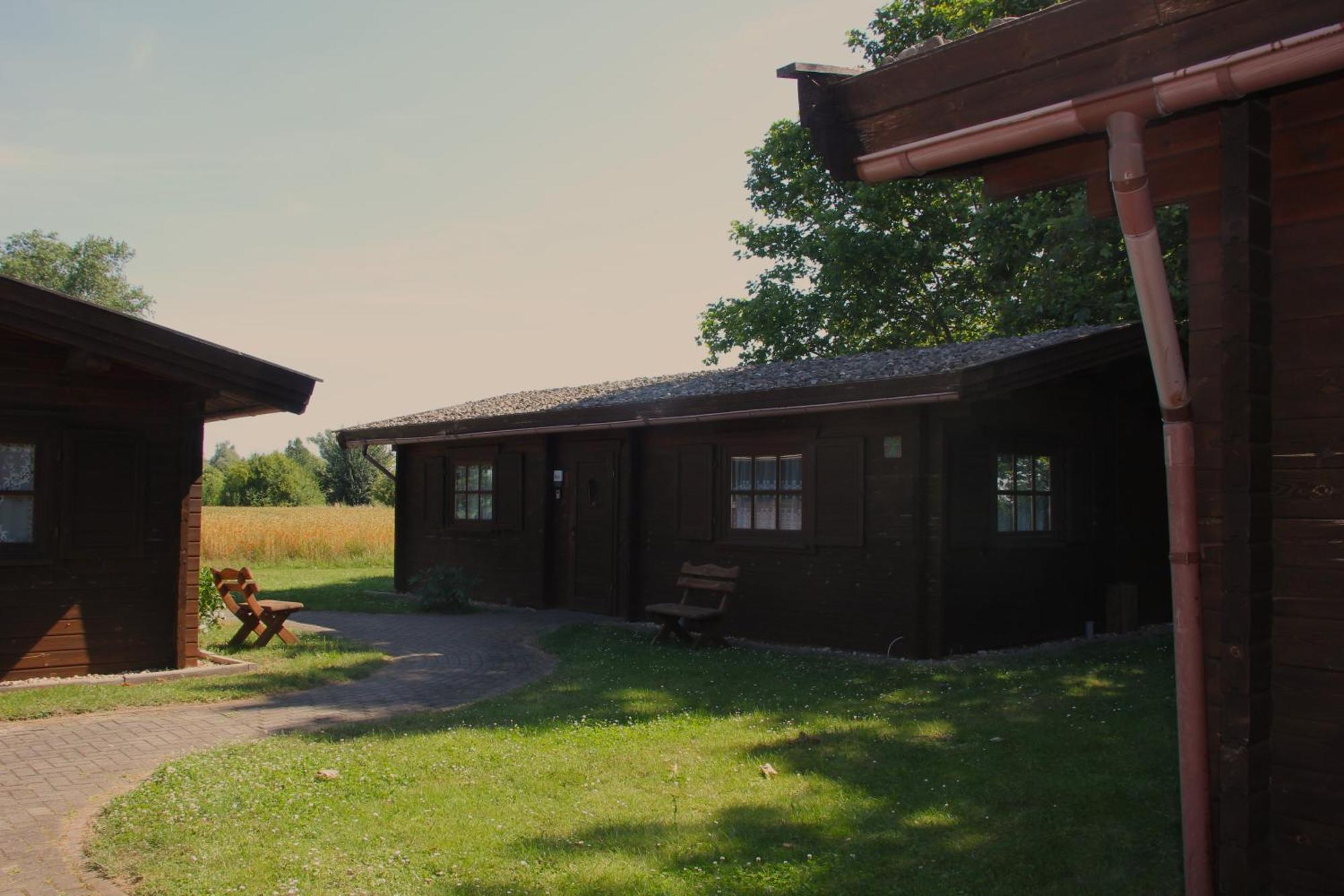 Abb Sportcenter Gaensefurth, Doppelzimmer Ohne Kueche, Standard Doppelzimmer Mit Kueche Hecklingen  Exterior photo